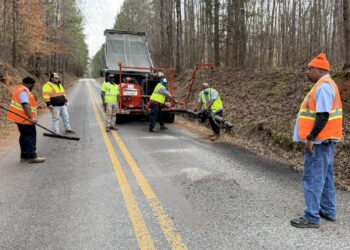 Battling Potholes: See, Click, Fix