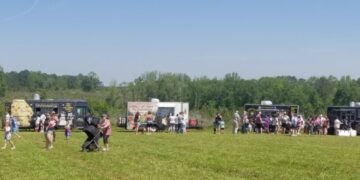 Strawberry Festival at Dicky Farms: Fruit, Food Trucks, and Fun